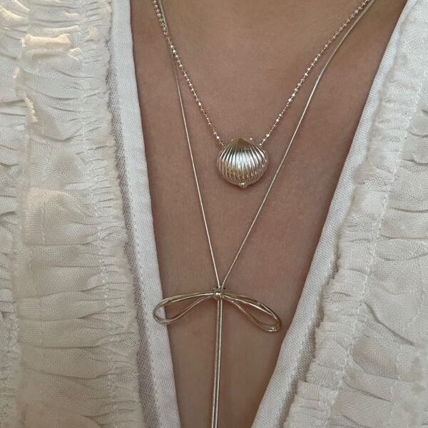 The Mermaid's Locket Necklace - Sterling Silver Openable Shell with a Hidden Pearl Inside, Dainty Beach Jewelry