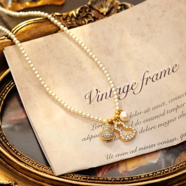 The Lucky Gourd Pendant Necklace - Pearl Strand & Zircon-Encrusted Lucky Gourd, Eastern Symbol of Good Fortune, Light Luxury Jewelry for Daily/Gift