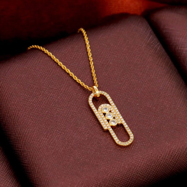 Sparkling Paperclip Necklace, Gold Plated Zircon Necklace, Twisted Chain Everyday Luxury Jewelry  for Commute/Casual/Social (Unique Design)